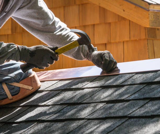 Roof Gutter Cleaning in Greenfields, PA